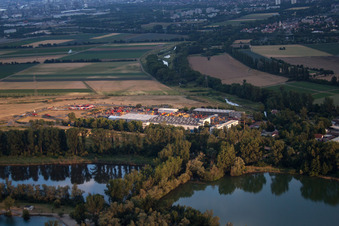 Industriestr im Ortsteil Roxheim in Bobenheim-Roxheim im Bundesland Rheinland-Pfalz, Deutschland