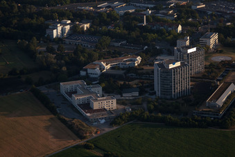 Ortsteil Oggersheim in Ludwigshafen am Rhein im Bundesland Rheinland-Pfalz, Deutschland aus der Luft