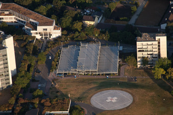 Schrägluftbild von Ortsteil Oggersheim in Ludwigshafen am Rhein im Bundesland Rheinland-Pfalz, Deutschland