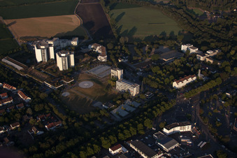 Ortsteil Oggersheim in Ludwigshafen am Rhein im Bundesland Rheinland-Pfalz, Deutschland aus der Luft