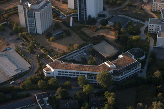 Ortsteil Oggersheim in Ludwigshafen am Rhein im Bundesland Rheinland-Pfalz, Deutschland aus der Luft
