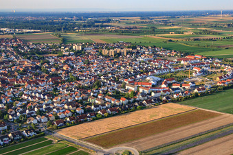 Medardusring in Mutterstadt im Bundesland Rheinland-Pfalz, Deutschland
