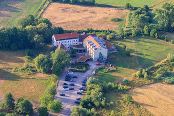 Drohnenbild von Hotel Zeiskamer Mühle im Bundesland Rheinland-Pfalz, Deutschland