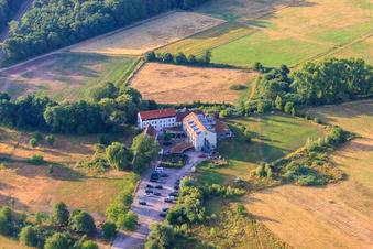 Hotel Zeiskamer Mühle im Bundesland Rheinland-Pfalz, Deutschland aus der Drohnenperspektive