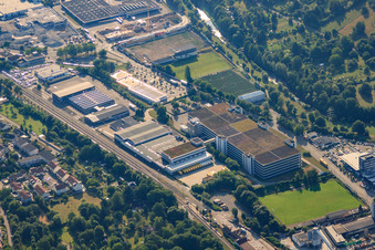 Bruno Bader in der Adolf-Richter-Straße im Ortsteil Brötzingen in Pforzheim im Bundesland Baden-Württemberg, Deutschland