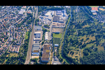 Bruno Bader in der Adolf-Richter-Straße und KRAMSKI-ARENA - 1. CfR Pforzheim 1896 e. V im Ortsteil Brötzingen im Bundesland Baden-Württemberg, Deutschland