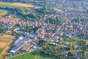 BELLHEIMER BRAUEREI - PARK & Bellheimer Brauereien GmbH & Co. KG im Bundesland Rheinland-Pfalz, Deutschland von der Drohne aus gesehen