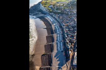 Plage in Mers-les-Bains im Bundesland Somme, Frankreich