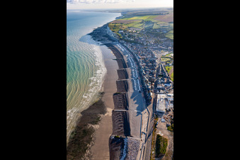 Luftaufnahme von Plage in Mers-les-Bains im Bundesland Somme, Frankreich