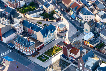 Cayeux-sur-Mer im Bundesland Somme, Frankreich aus der Vogelperspektive