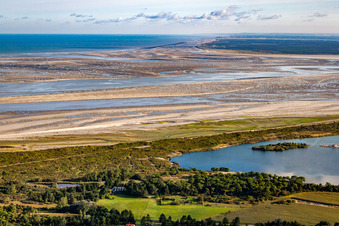 Schrägluftbild von Cayeux-sur-Mer im Bundesland Somme, Frankreich