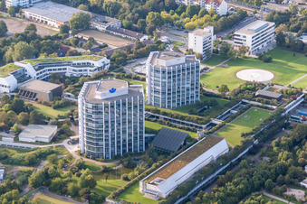 BG Unfallklink im Ortsteil Oggersheim in Ludwigshafen am Rhein im Bundesland Rheinland-Pfalz, Deutschland von einer Drohne aus