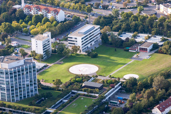 BG Unfallklink im Ortsteil Oggersheim in Ludwigshafen am Rhein im Bundesland Rheinland-Pfalz, Deutschland von der Drohne aus gesehen
