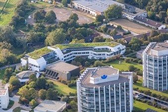 Luftaufnahme von BG Unfallklink im Ortsteil Oggersheim in Ludwigshafen am Rhein im Bundesland Rheinland-Pfalz, Deutschland