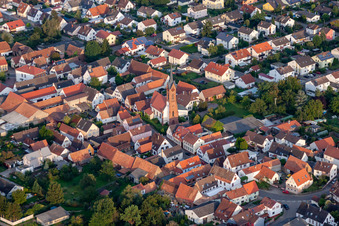 Luftaufnahme von Ortsteil Niederhochstadt in Hochstadt im Bundesland Rheinland-Pfalz, Deutschland