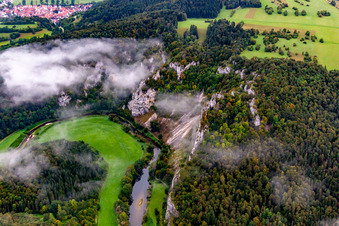 Donaudurchbruch in Buchheim im Bundesland Baden-Württemberg, Deutschland von oben gesehen