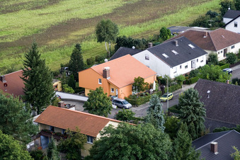 Waldstr in Erlenbach bei Kandel im Bundesland Rheinland-Pfalz, Deutschland von oben