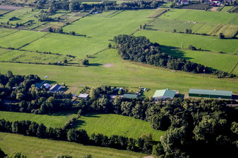 Flugplatz Schweighofen von Süden im Bundesland Rheinland-Pfalz, Deutschland