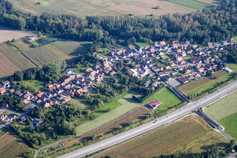 Kesseldorf von Westen im Bundesland Bas-Rhin, Frankreich aus der Luft