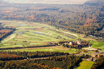 Golfclub Hofgut Scheibenhardt im Ortsteil Beiertheim-Bulach in Karlsruhe im Bundesland Baden-Württemberg, Deutschland