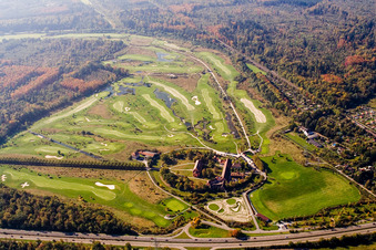 Gelände des Golfplatz GC Hofgut Scheibenhardt im Ortsteil Beiertheim - Bulach in Karlsruhe im Ortsteil Beiertheim-Bulach im Bundesland Baden-Württemberg, Deutschland