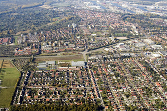 Karlsruhe Grünwinkel von Osten im Bundesland Baden-Württemberg, Deutschland