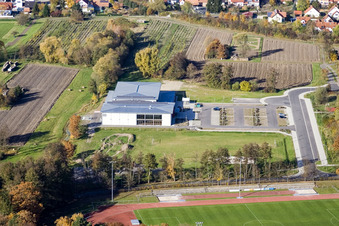 Drohnenaufname von Bienwaldhalle in Kandel im Bundesland Rheinland-Pfalz, Deutschland