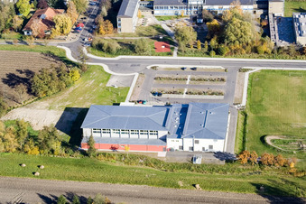 Bienwaldhalle Kandel im Bundesland Rheinland-Pfalz, Deutschland von oben