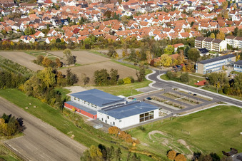 Bienwaldhalle Kandel im Bundesland Rheinland-Pfalz, Deutschland von der Drohne aus gesehen