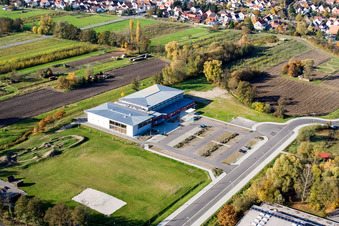 Bienwaldhalle Kandel im Bundesland Rheinland-Pfalz, Deutschland aus der Luft