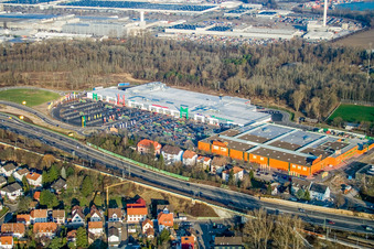 Globus Baumarkt im Maximilian Center im Ortsteil Maximiliansau in Wörth am Rhein im Bundesland Rheinland-Pfalz, Deutschland von oben