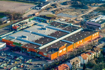 Luftaufnahme von Martktauf im Maximilian Center im Ortsteil Maximiliansau in Wörth am Rhein im Bundesland Rheinland-Pfalz, Deutschland