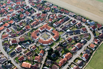 Queichtalring in Offenbach an der Queich im Bundesland Rheinland-Pfalz, Deutschland