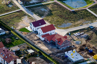 Drohnenaufname von Am Höhenweg in Kandel im Bundesland Rheinland-Pfalz, Deutschland