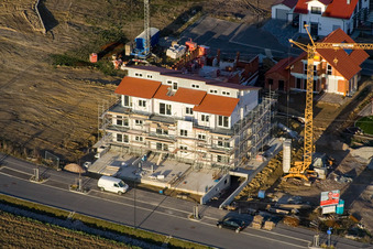 Am Höhenweg in Kandel im Bundesland Rheinland-Pfalz, Deutschland aus der Drohnenperspektive