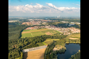 Ortsansicht aus Südwesten im Ortsteil Sondernheim in Germersheim im Bundesland Rheinland-Pfalz, Deutschland
