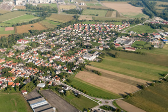 Beinheim im Bundesland Bas-Rhin, Frankreich aus der Drohnenperspektive