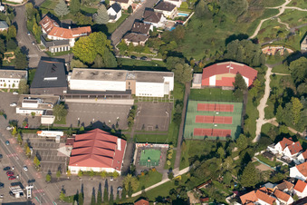 Drohnenaufname von Drusenheim im Bundesland Bas-Rhin, Frankreich