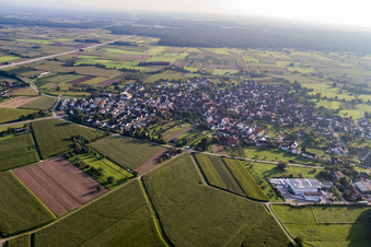 Ortsteil Wagshurst in Achern im Bundesland Baden-Württemberg, Deutschland aus der Luft
