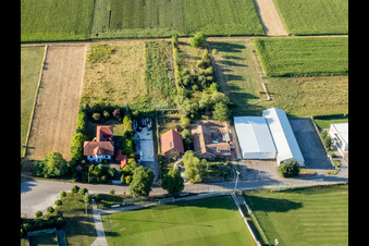 Drohnenbild von Ortsteil Billigheim in Billigheim-Ingenheim im Bundesland Rheinland-Pfalz, Deutschland