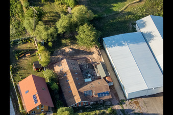 Ortsteil Billigheim in Billigheim-Ingenheim im Bundesland Rheinland-Pfalz, Deutschland von der Drohne aus gesehen