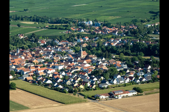Ortsteil Mühlhofen in Billigheim-Ingenheim im Bundesland Rheinland-Pfalz, Deutschland aus der Luft betrachtet