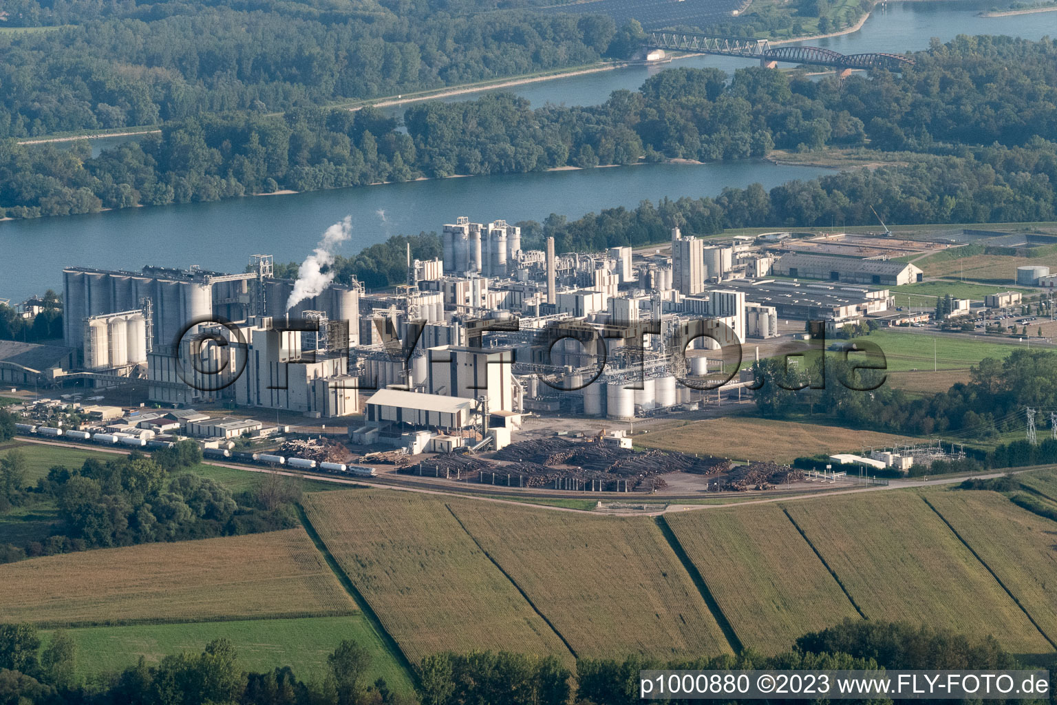 Beinheim, Industrie im Bundesland Bas-Rhin, Frankreich aus der Vogelperspektive
