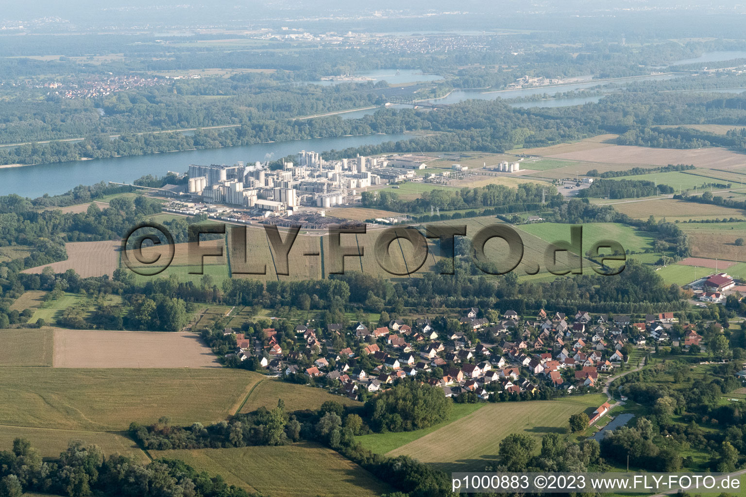 Beinheim im Bundesland Bas-Rhin, Frankreich von oben gesehen