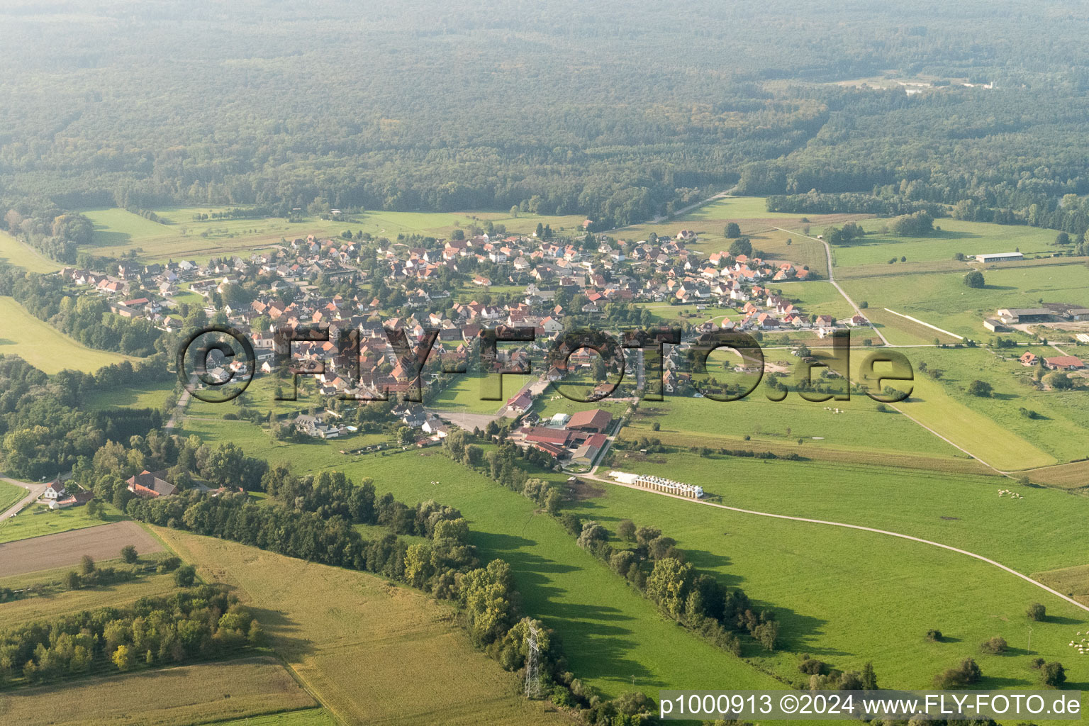 Forstfeld im Bundesland Bas-Rhin, Frankreich aus der Luft