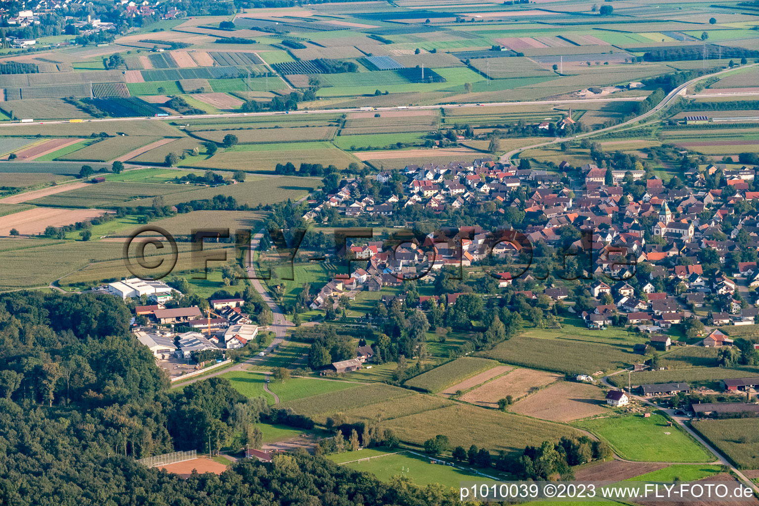 Ortsteil Wagshurst in Achern im Bundesland Baden-Württemberg, Deutschland von oben