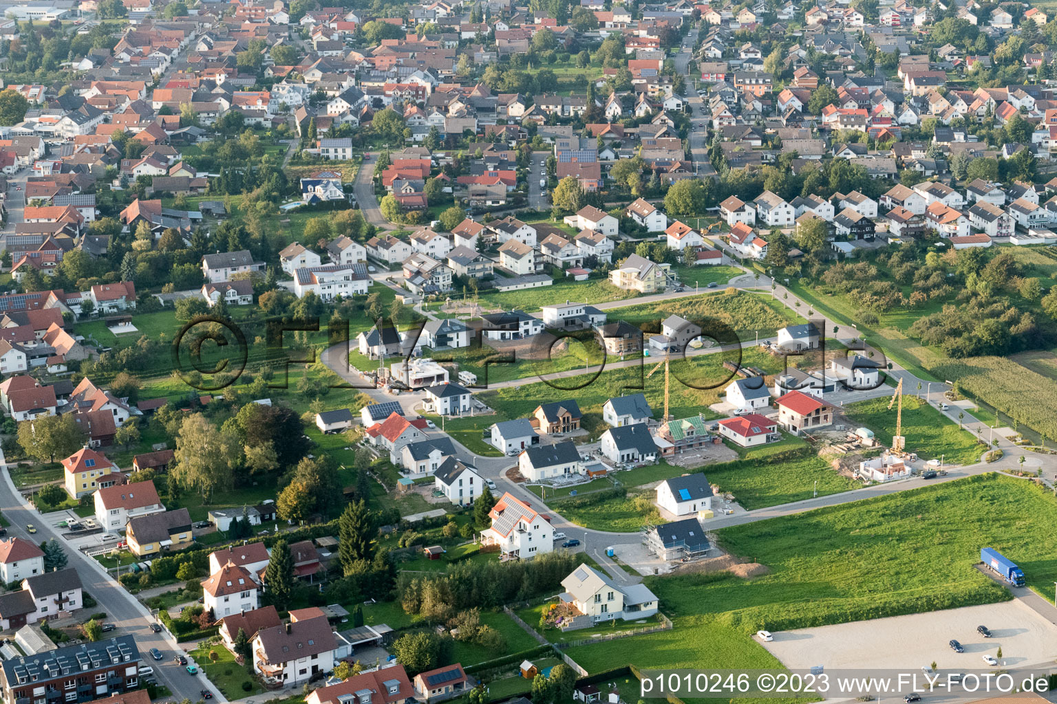 Luftbild von Neubaugebiet Süd im Ortsteil Urloffen in Appenweier im Bundesland Baden-Württemberg, Deutschland