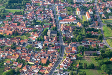 Luftaufnahme von Ortsteil Goldbach in Nessetal im Bundesland Thüringen, Deutschland