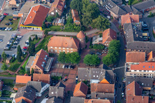 Luftbild von Burg Ramsdorf in Velen im Bundesland Nordrhein-Westfalen, Deutschland