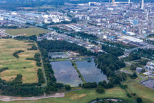 Chemiepark Marl hinter den Lippeauen im Ortsteil Chemiezone im Bundesland Nordrhein-Westfalen, Deutschland